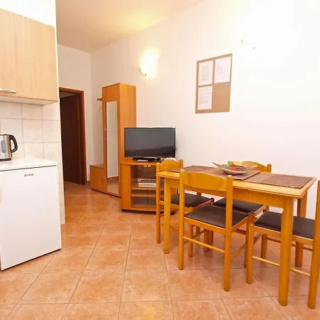Claudio 1136 Galižana