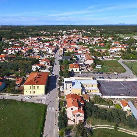 Claudio 1136 Lejlighed Galižana